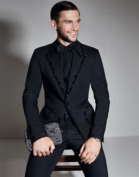 dolce gabbana suit price